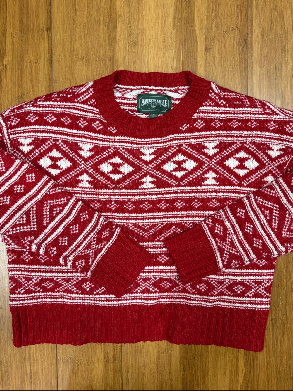 American Eagle Outfitters Red & White Fair Isle Crewneck Sweater size Small